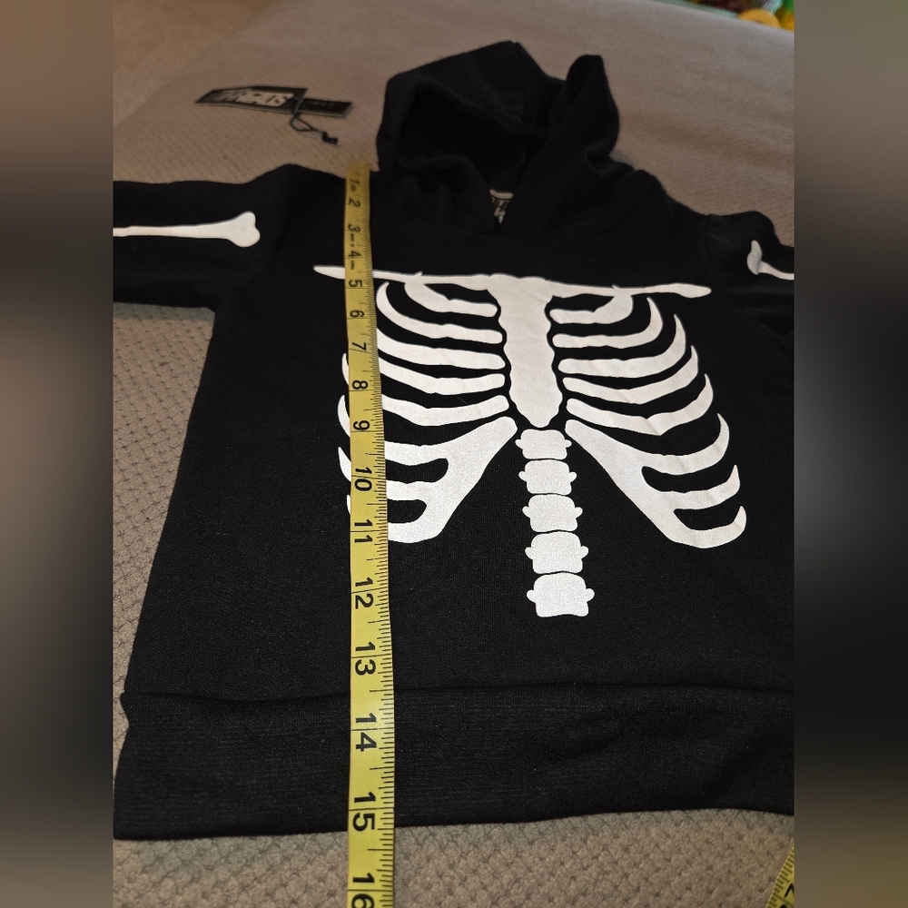 NEW 10Threads size 4 (3t) skelton Glow in The Dark 2pc Set fleece sweatshirt - Picture 6 of 15